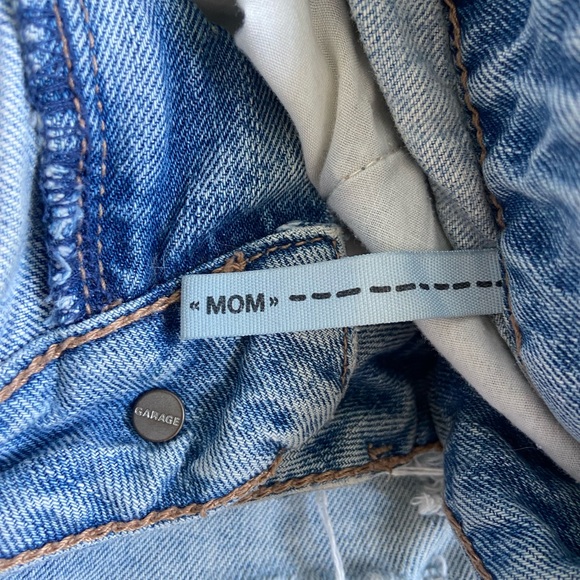 Garage Distressed Mom Denim Shorts - Picture 3 of 3
